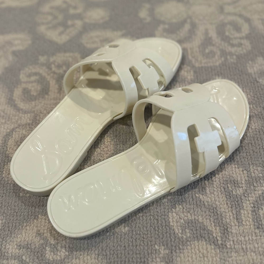 Sam Edelman Pool Slides